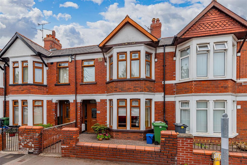 Property photo 1 of 19 Corporation Road 163-2.Jpg