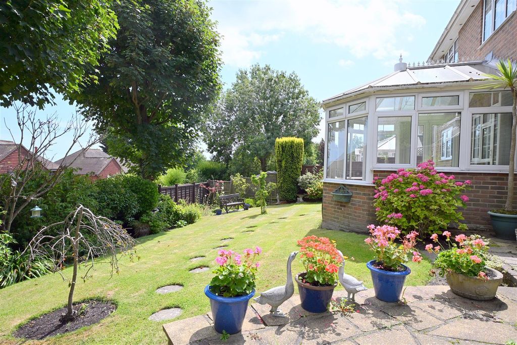 Property photo 2 of 20 Rear Garden
