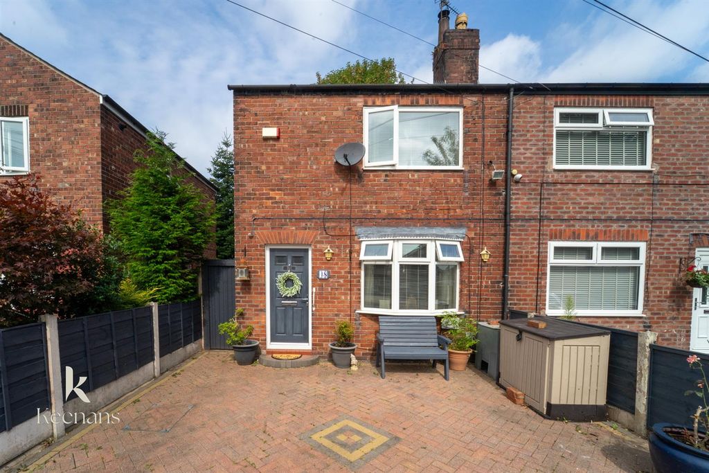 Property photo 1 of 16 ,-46.Jpg