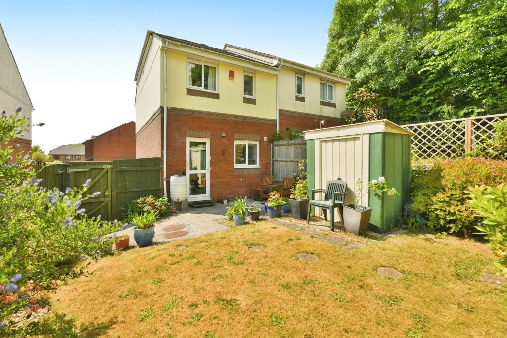 Property photo 3 of 17 Rear Garden