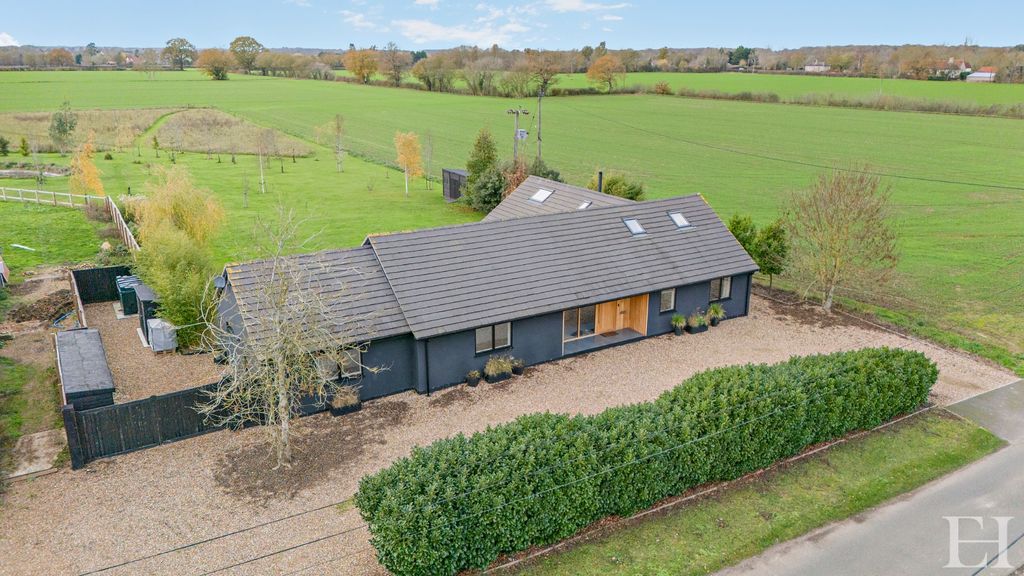 Property photo 3 of 35 4694385