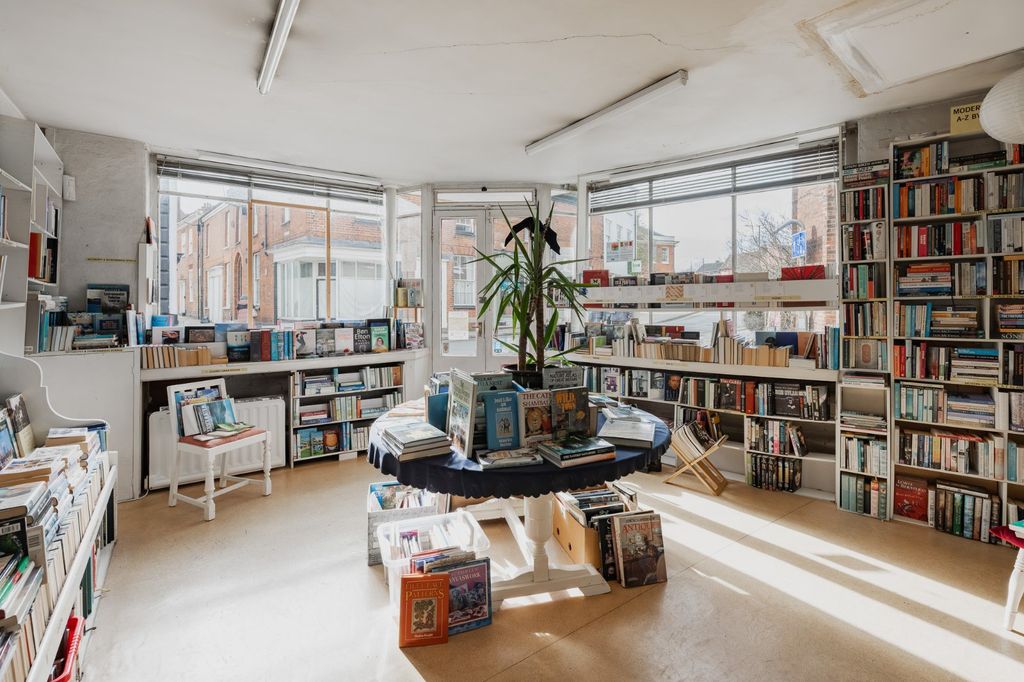 Property photo 3 of 14 Picture No. 09