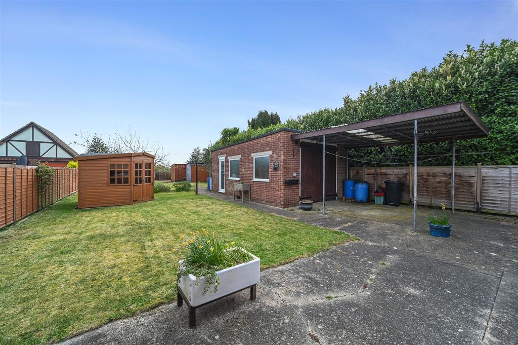 Property photo 2 of 14 Rear Garden