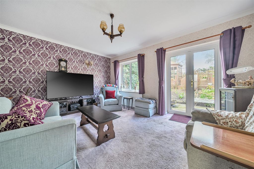 Property photo 2 of 18 1418907-9-699Db073E821d.Jpg