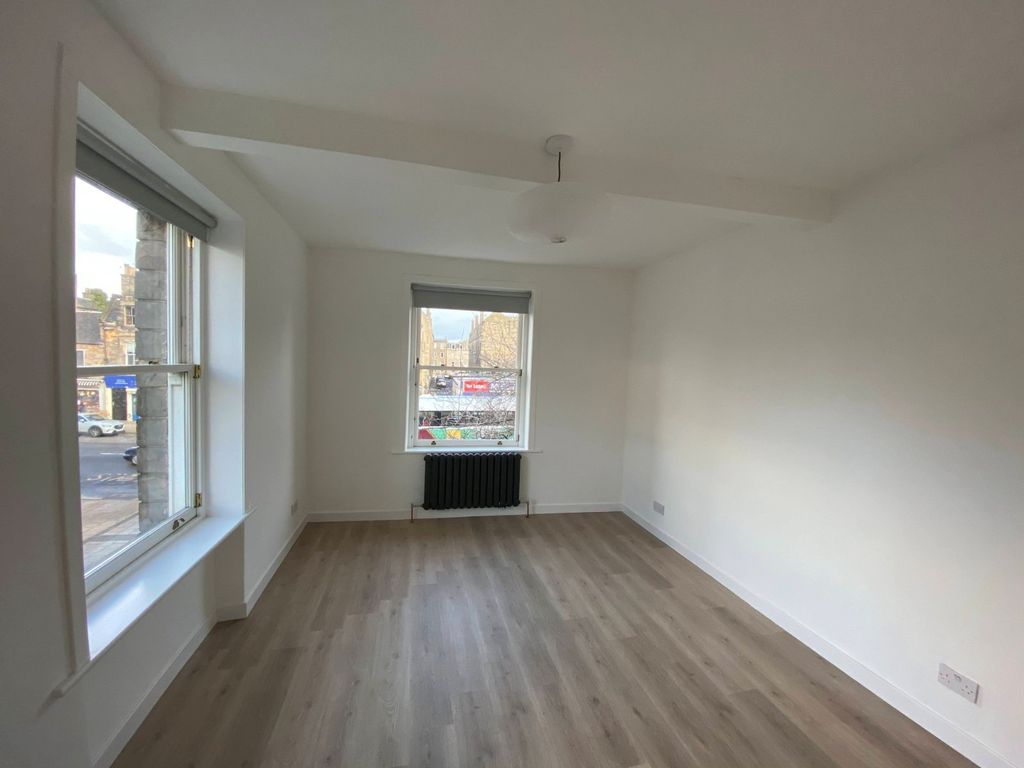 Property photo 3 of 9 Photo 3