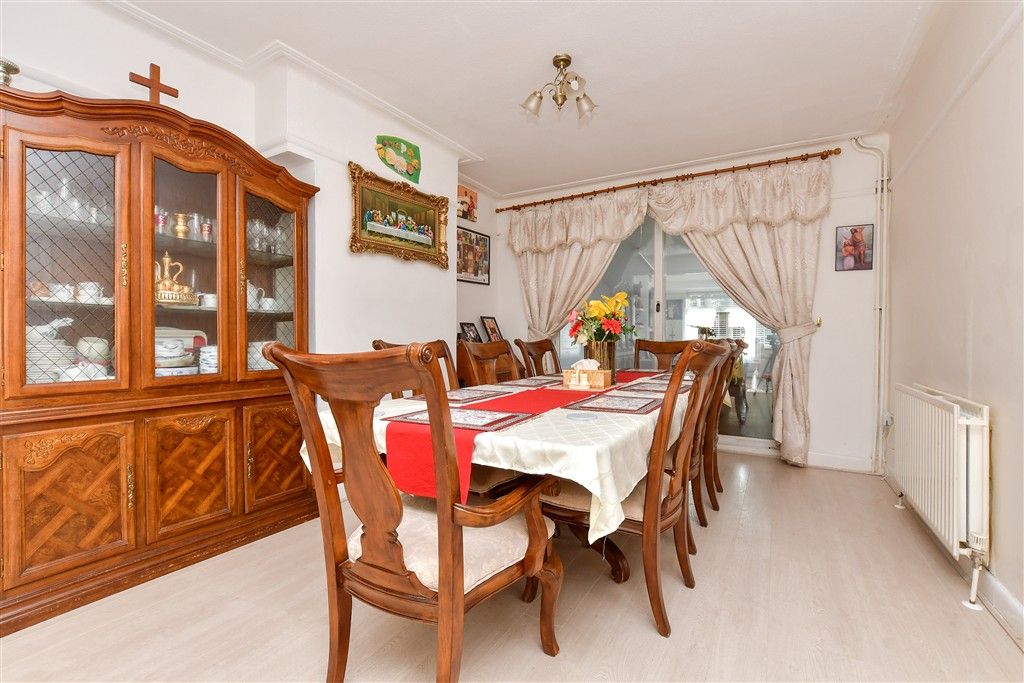 Property photo 2 of 16 Dining Area