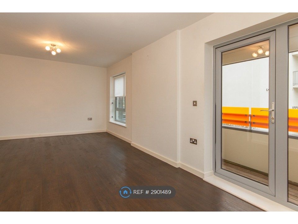 Property photo 2 of 22