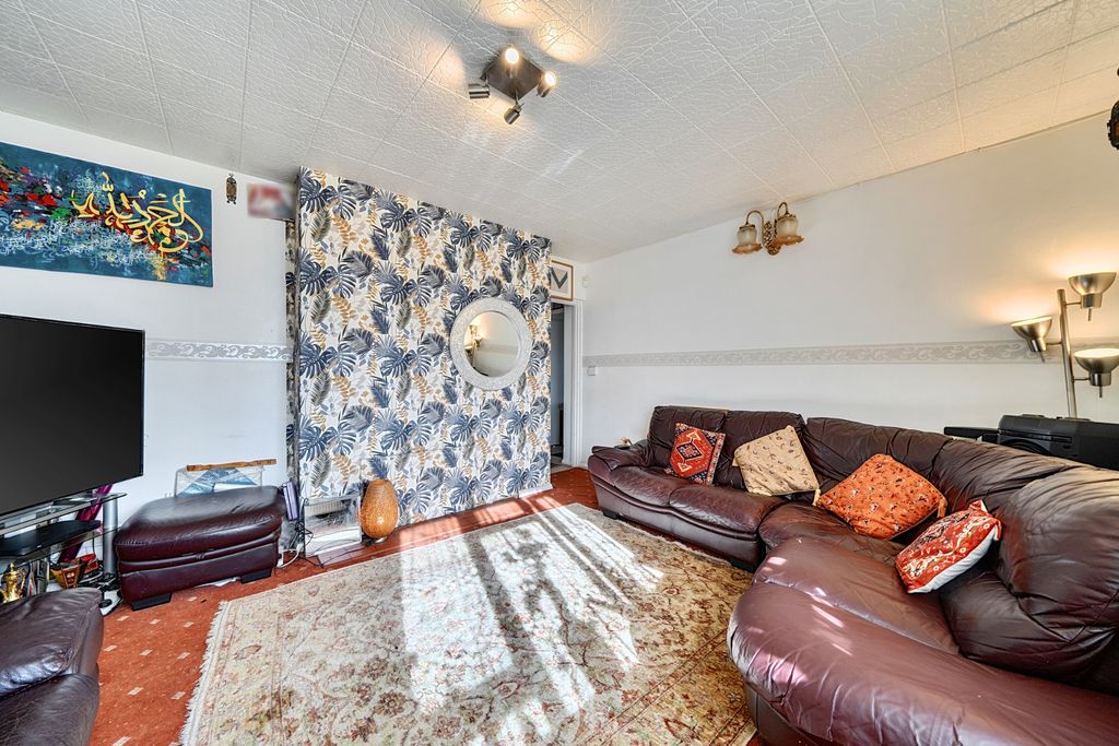 Property photo 2 of 20 Photo 19