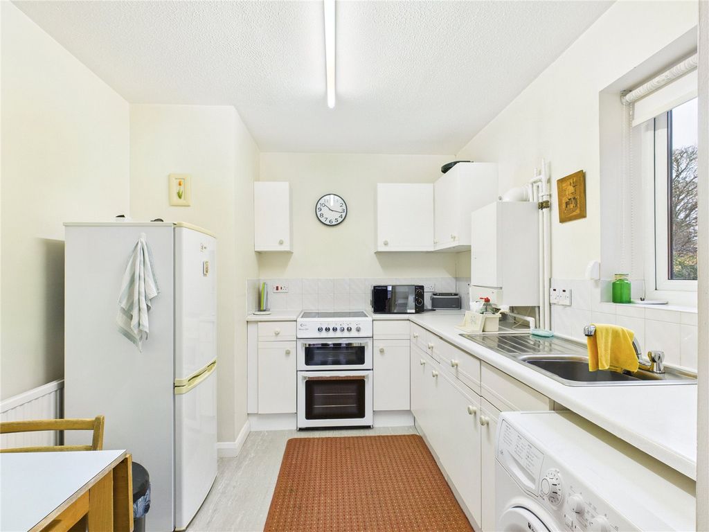 Property photo 3 of 9 Picture No. 06