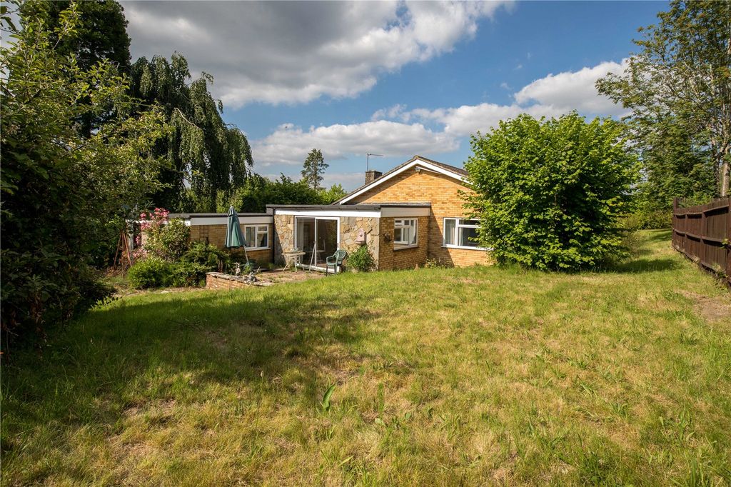 Property photo 2 of 20 Picture No. 34