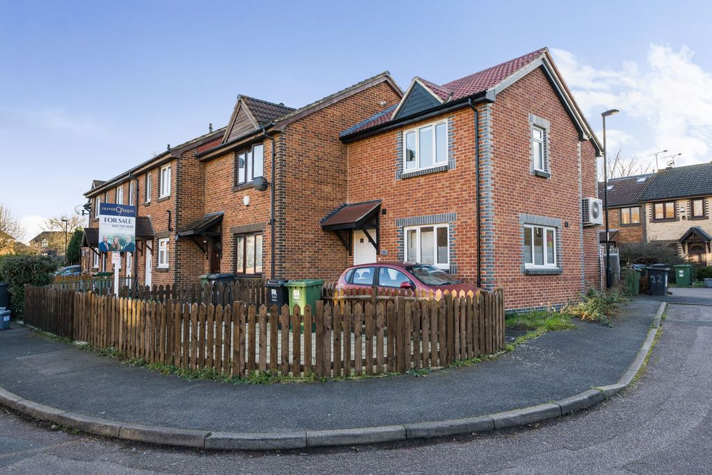 Property photo 1 of 17