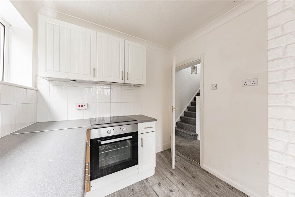 Property photo 2 of 29 L J Imaging-21.Jpg