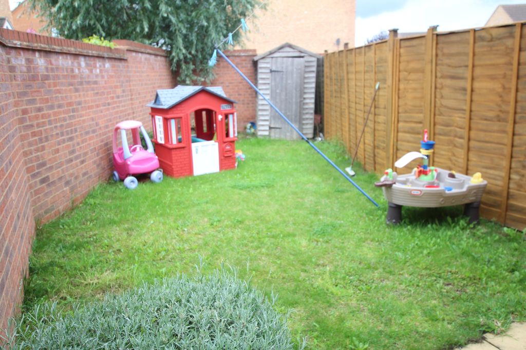 Property photo 2 of 6