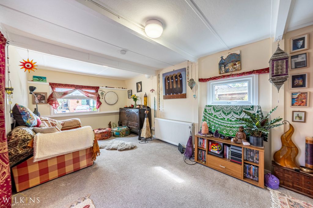 Property photo 2 of 12 Photograph