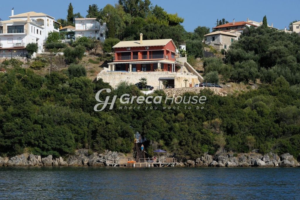 Property photo 1 of 35 Villa, 300 Sq, For Sale