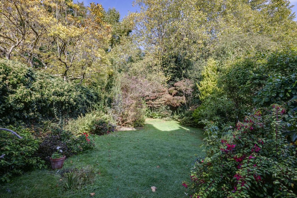 Property photo 3 of 12 Picture No. 03