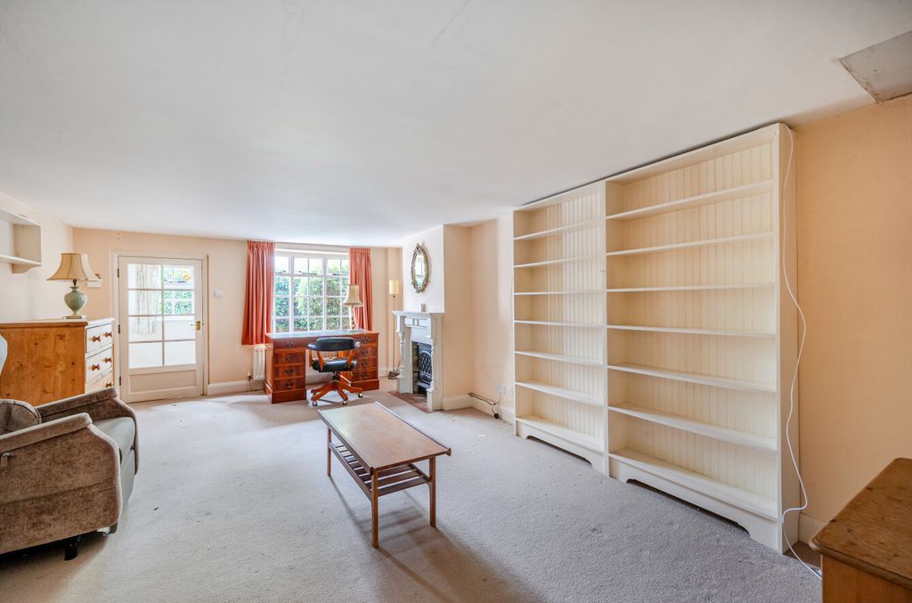 Property photo 2 of 22 1369334-18-68Ef7B...