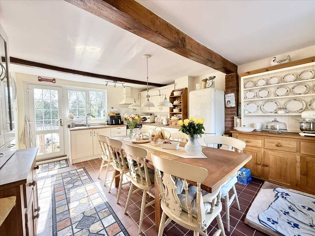 Property photo 3 of 26 Kitchen Diner