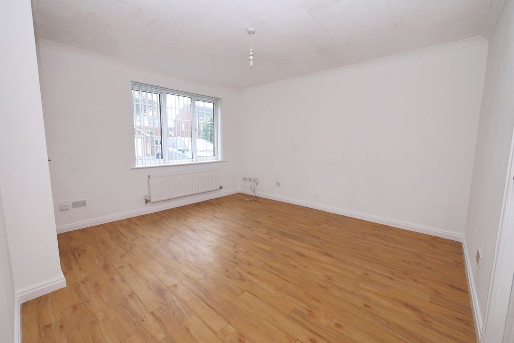 Property photo 2 of 20 2