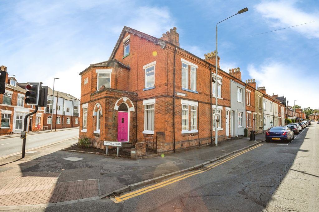 Property photo 1 of 21 Pbox-Img.Jpg