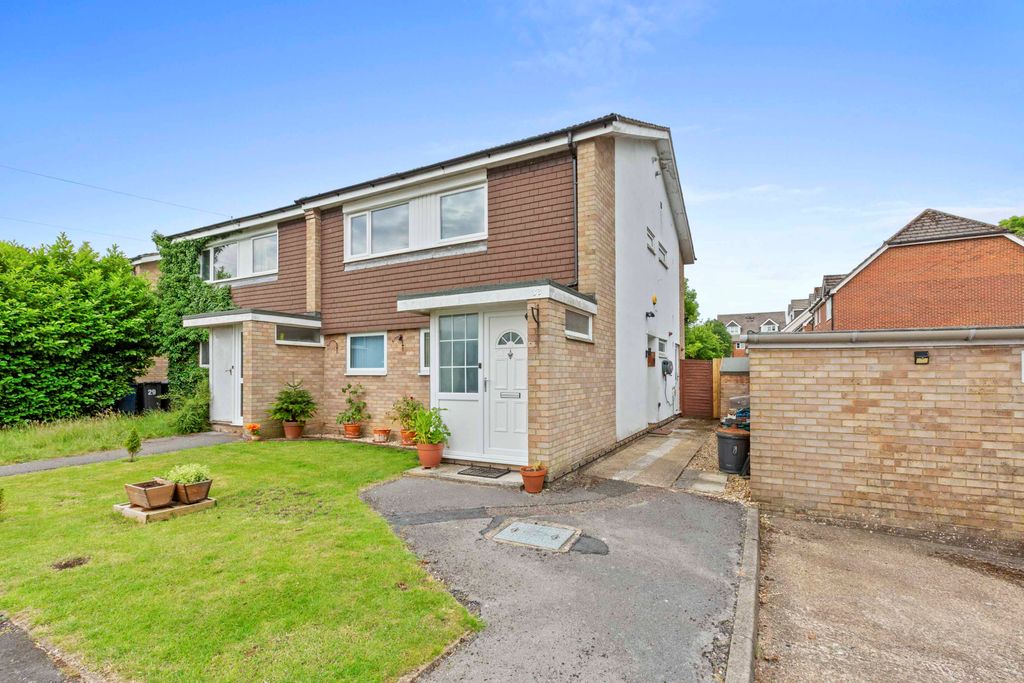 Property photo 1 of 10