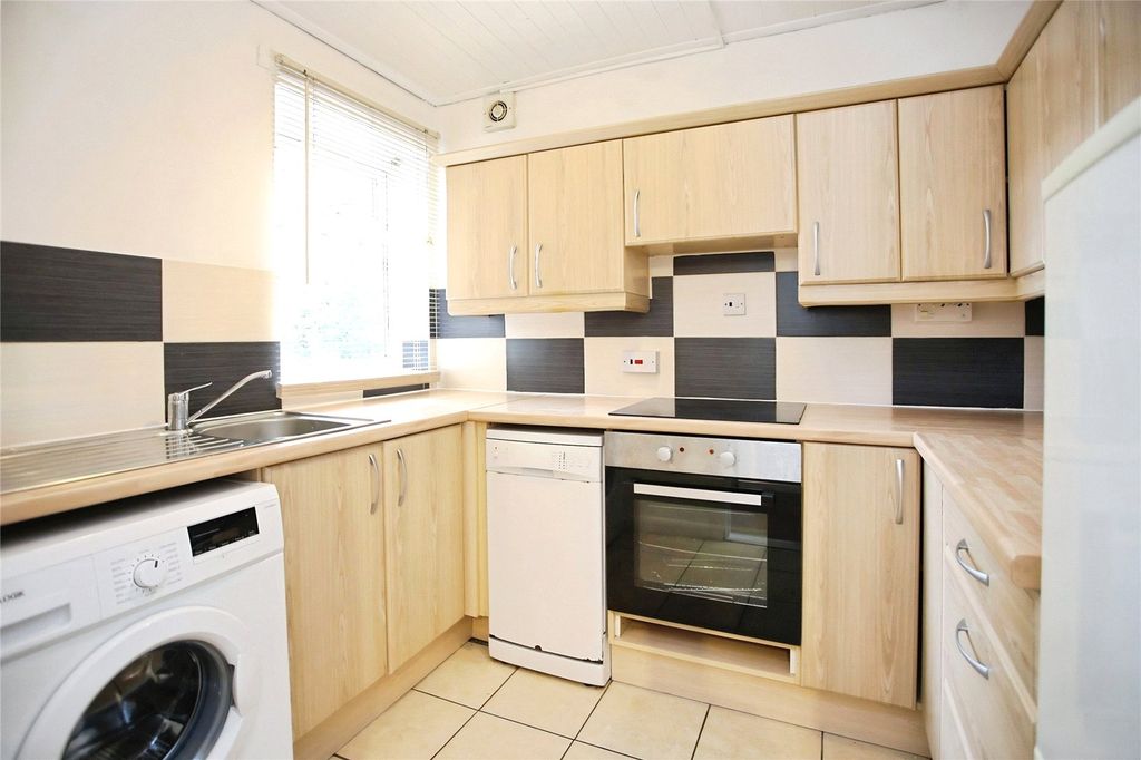 Property photo 3 of 20 Picture No. 37