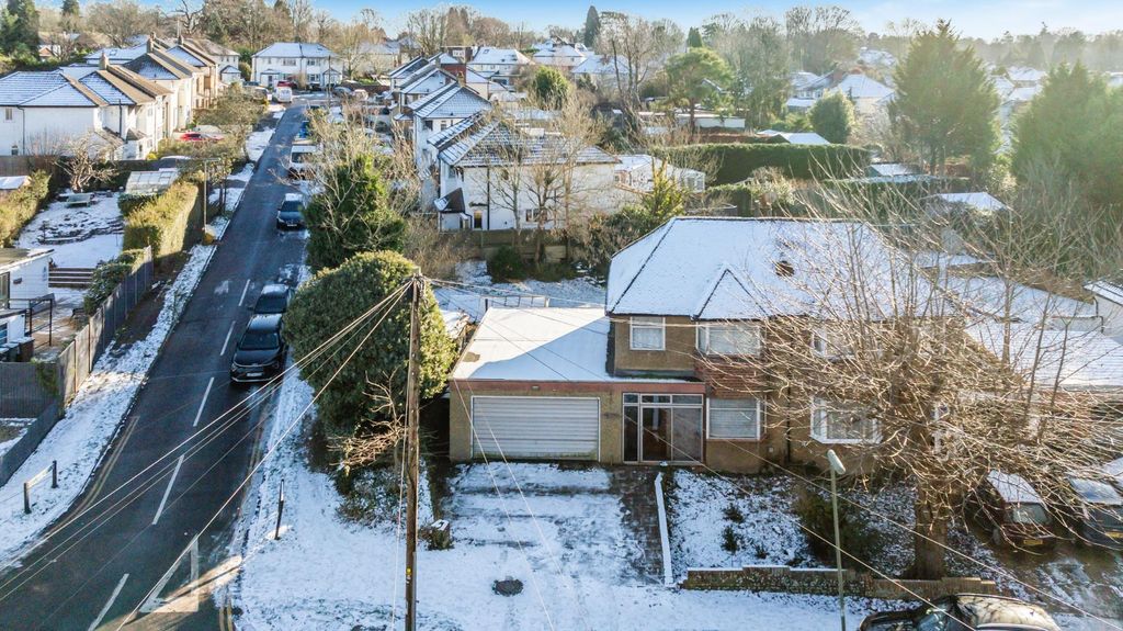 Property photo 1 of 19 Shelvers Way