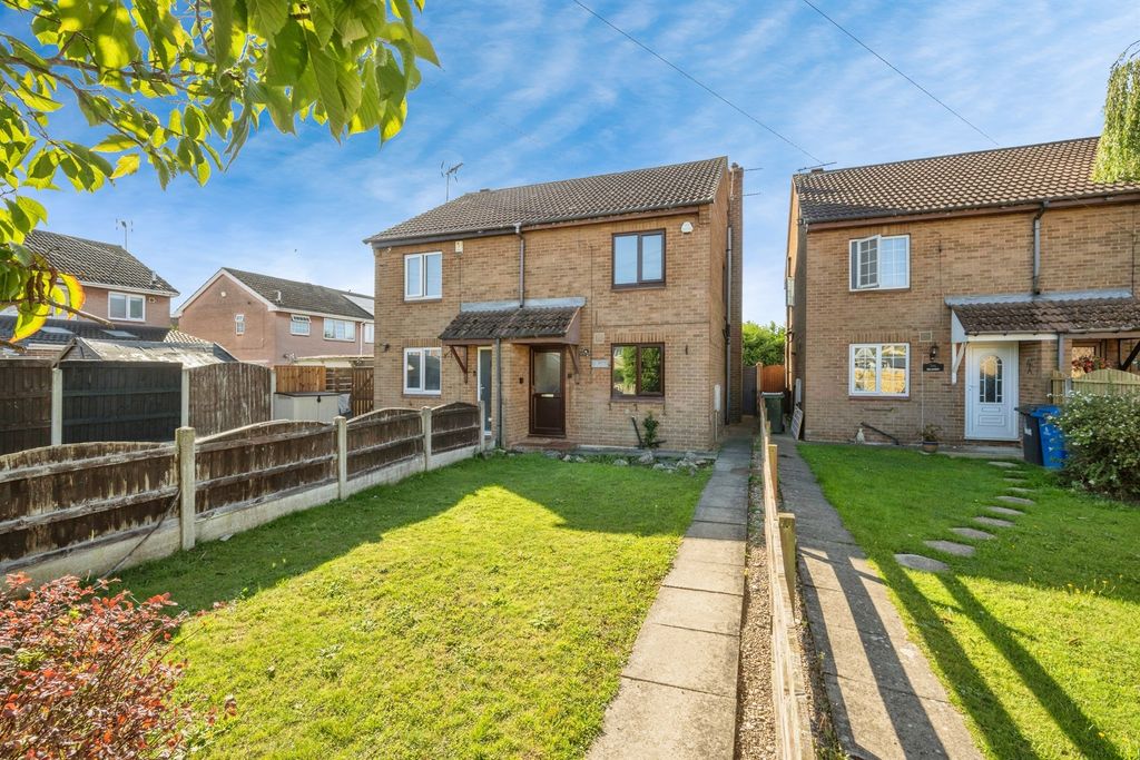 Property photo 1 of 11