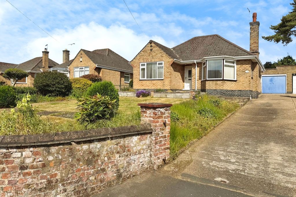 Property photo 1 of 9 4182843