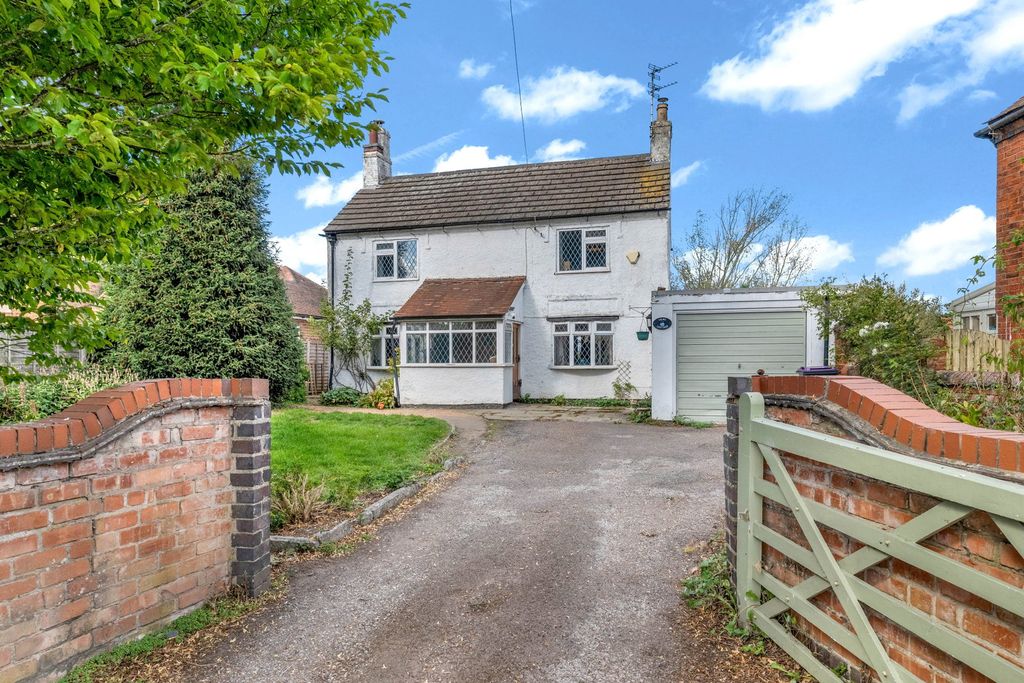 Property photo 1 of 27