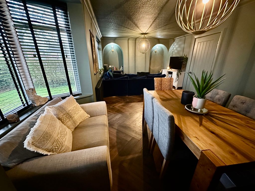 Property photo 1 of 29 Img_9107