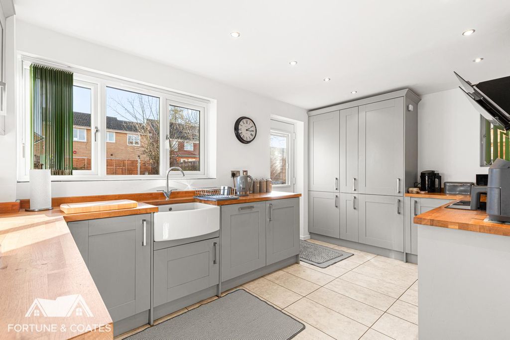 Property photo 3 of 26 Fentongrange_18.Jpg