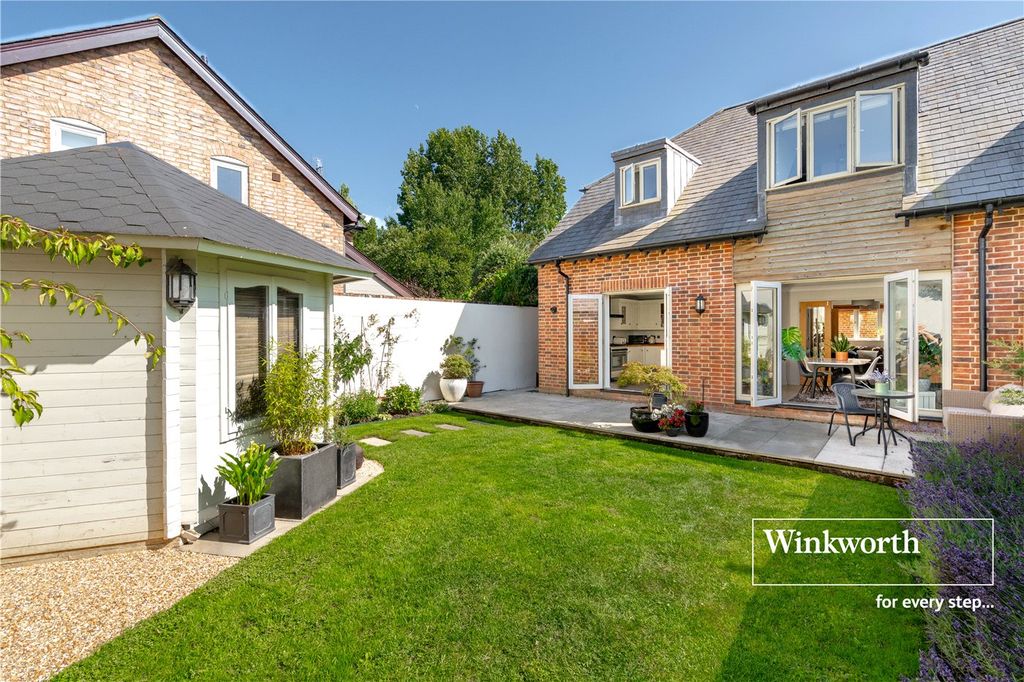 Property photo 1 of 17 Picture No. 21