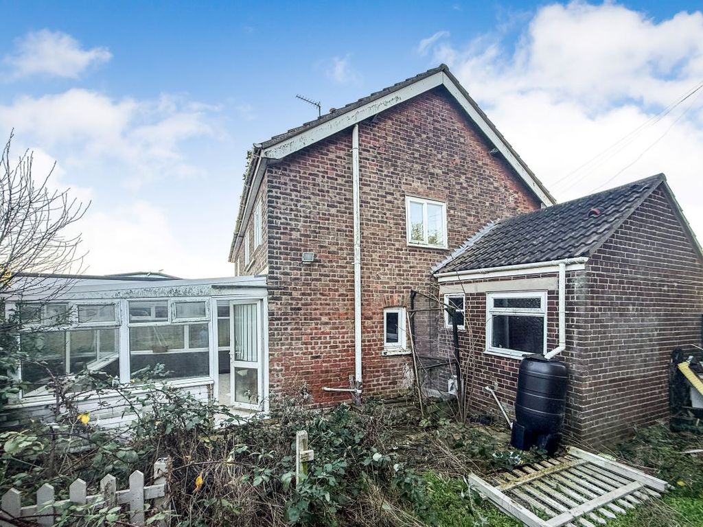 Property photo 2 of 3