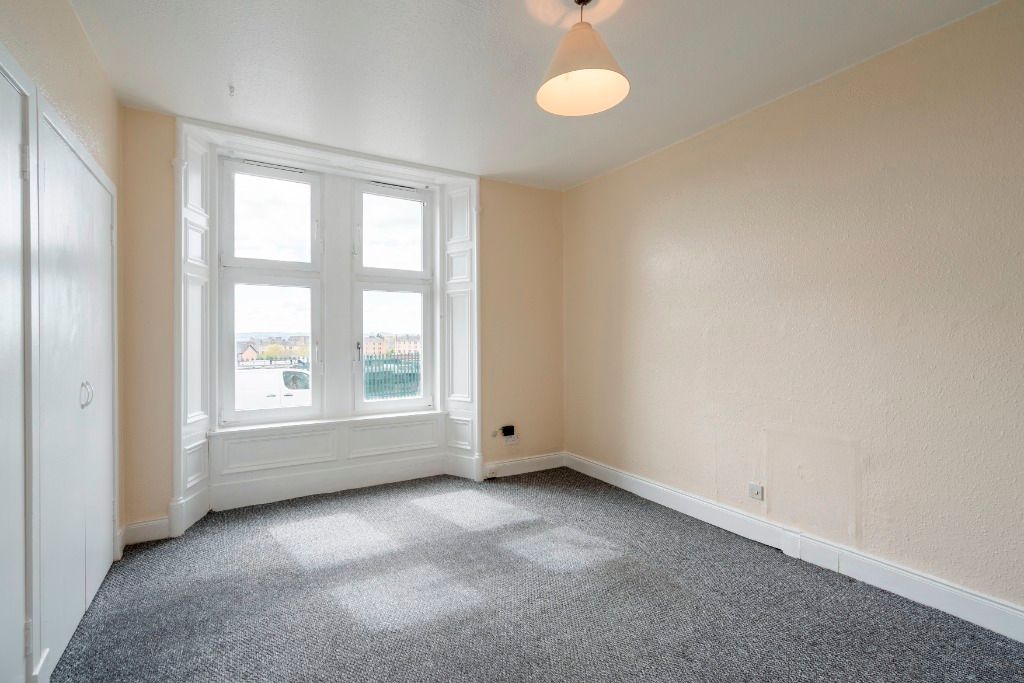 Property photo 2 of 11 Photo 2
