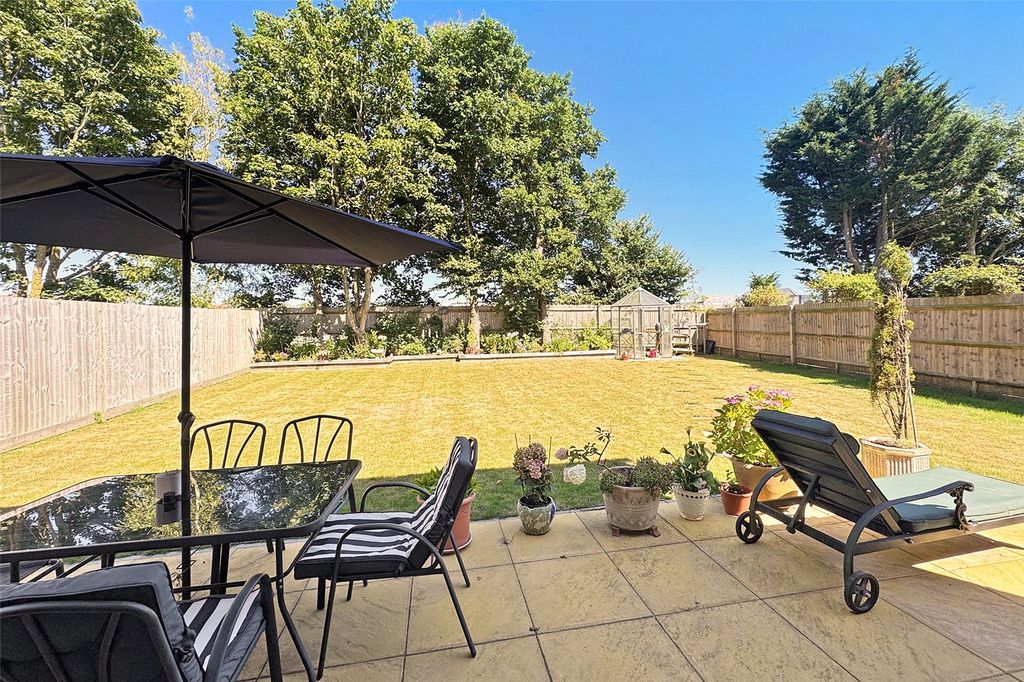 Property photo 2 of 21 Picture No. 03