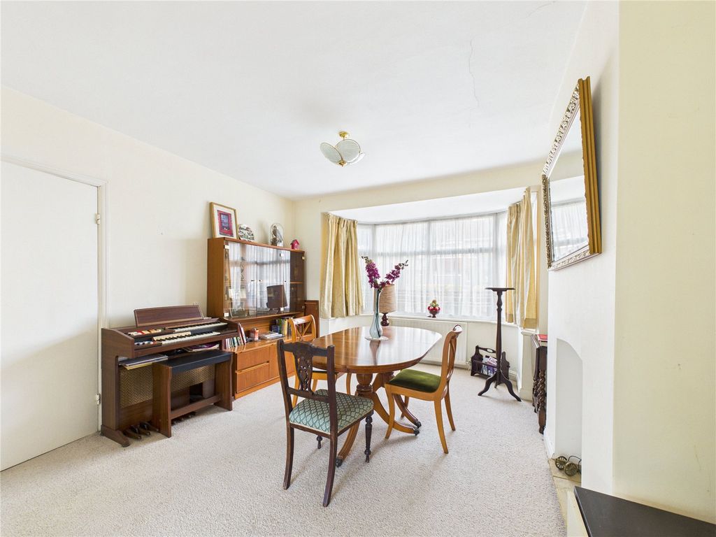 Property photo 3 of 25 Picture No. 07