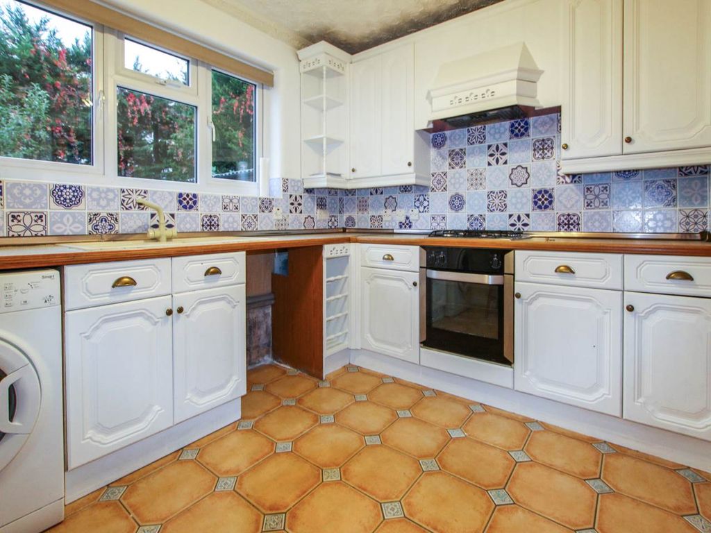 Property photo 2 of 16 Img_9016