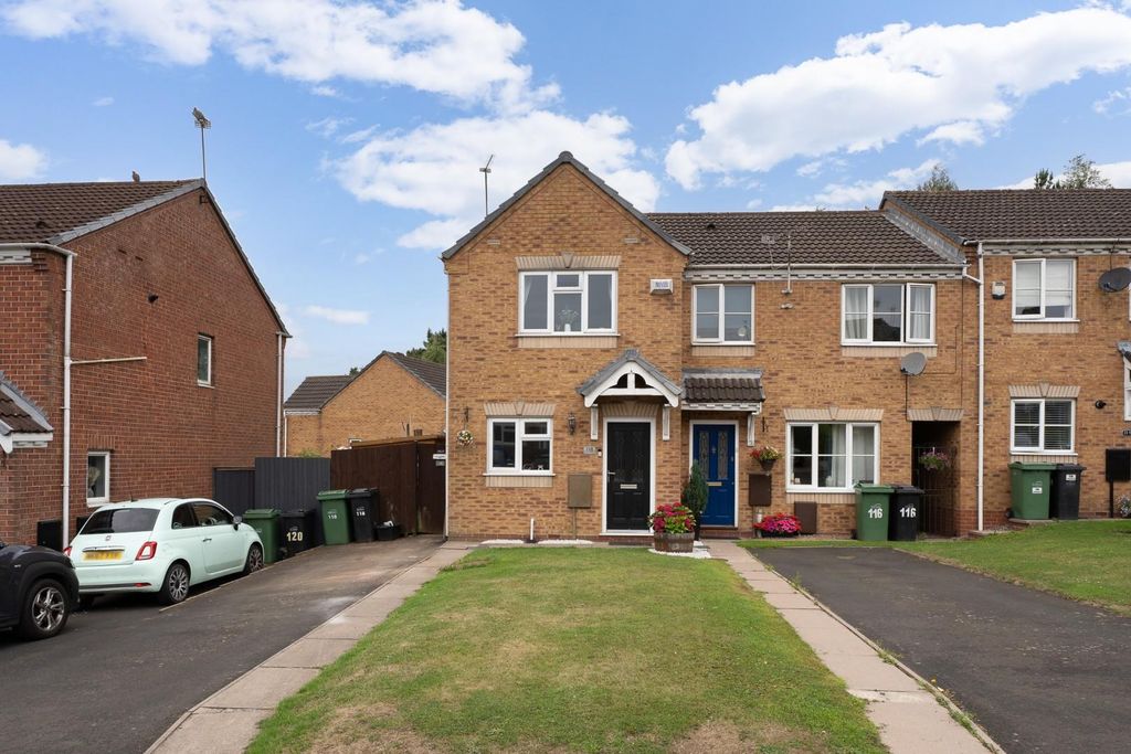 Property photo 1 of 12 Richborough Drive-12.Jpg