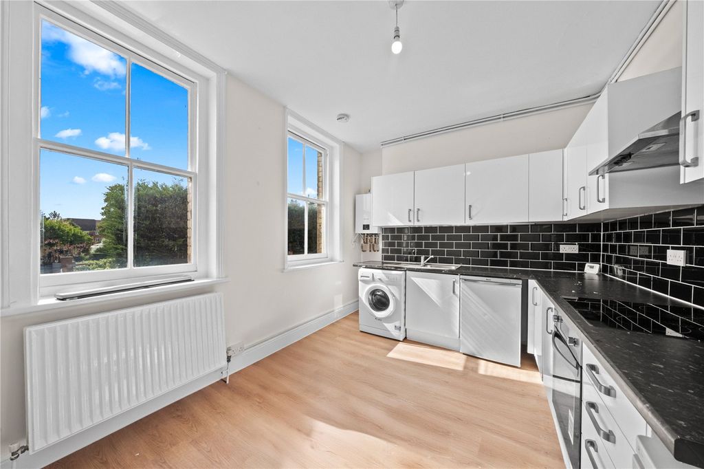 Property photo 2 of 7 Picture No. 09