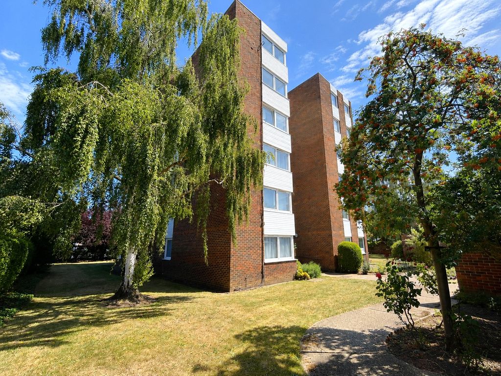 Property photo 1 of 7 Exterior