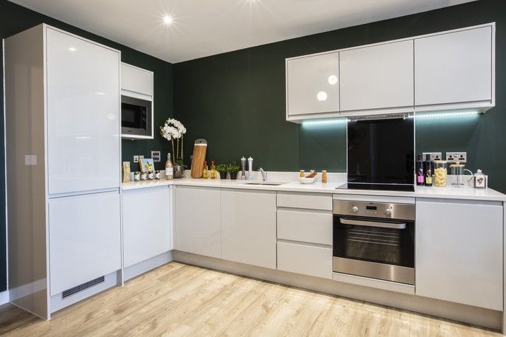 Property photo 3 of 13 Vb1964128 Www.Andrewhendry.Com31 716x515