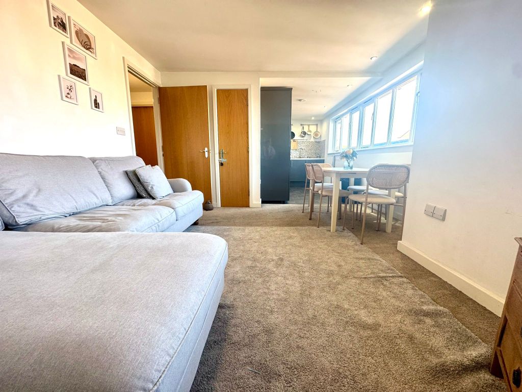 Property photo 2 of 17 Open Plan Living