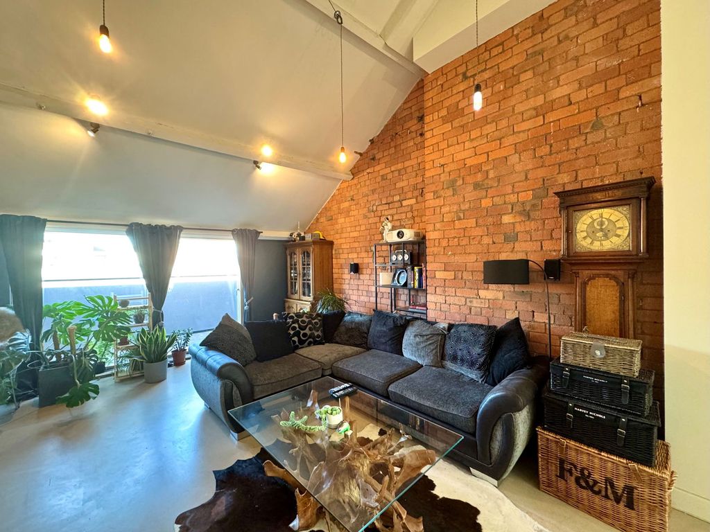 Additional image 5 of 2 bed flat for sale50 Guildhall Street, Preston, Preston, Lancashire PR1
