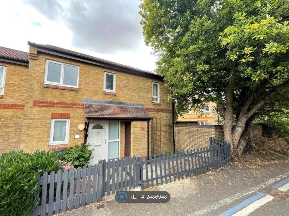 Property photo 1 of 15 3 Bedroom Semi-Detached House