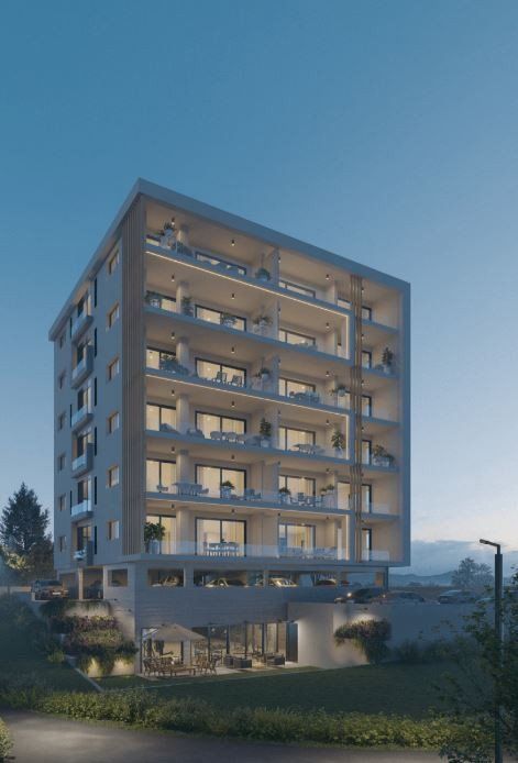 Property photo 2 of 13