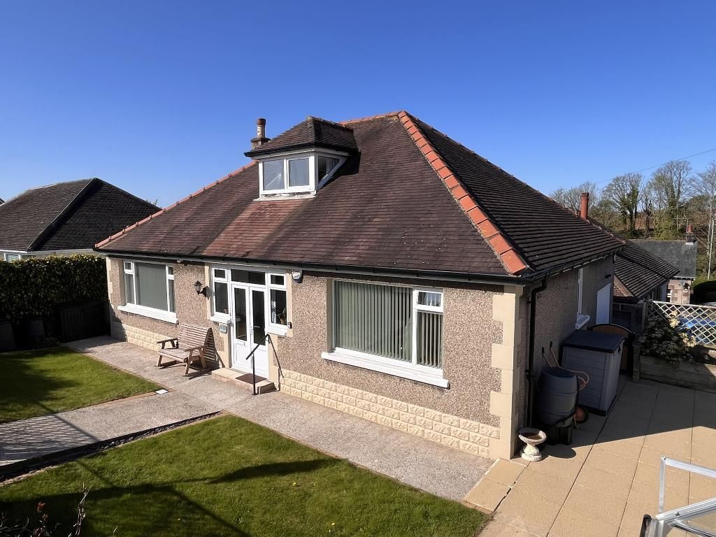 Property photo 1 of 22 External