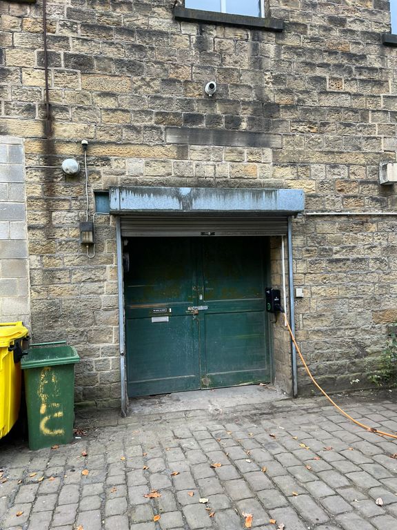 Property photo 1 of 4