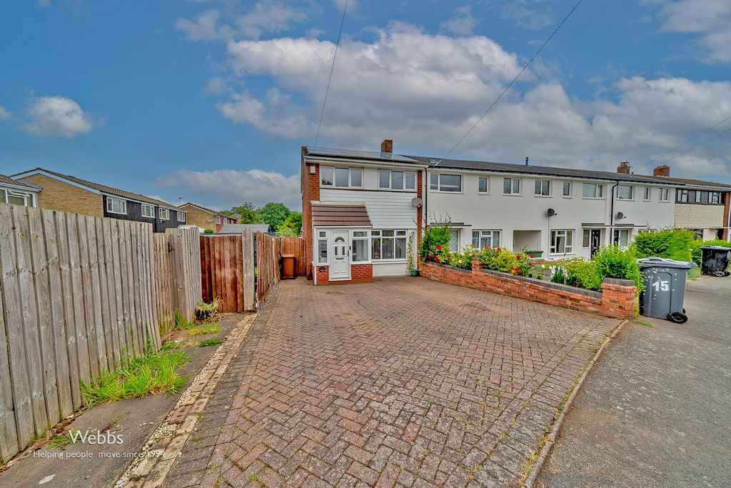 Property photo 1 of 26 Â© Webbs Estate Agents Â© (66 Of 66).Jpg