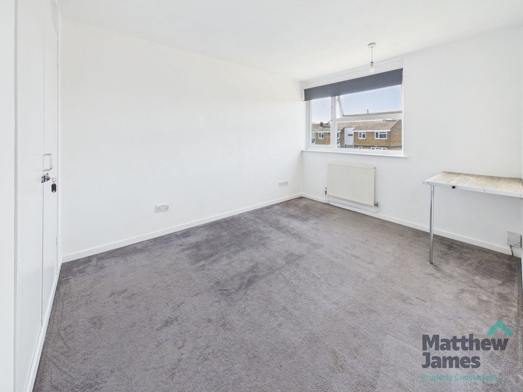 Property photo 2 of 2